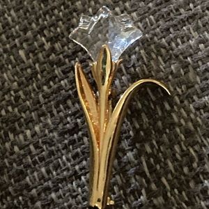 SWAROVSKI Vintage Gold & Crystal Lily Brooch